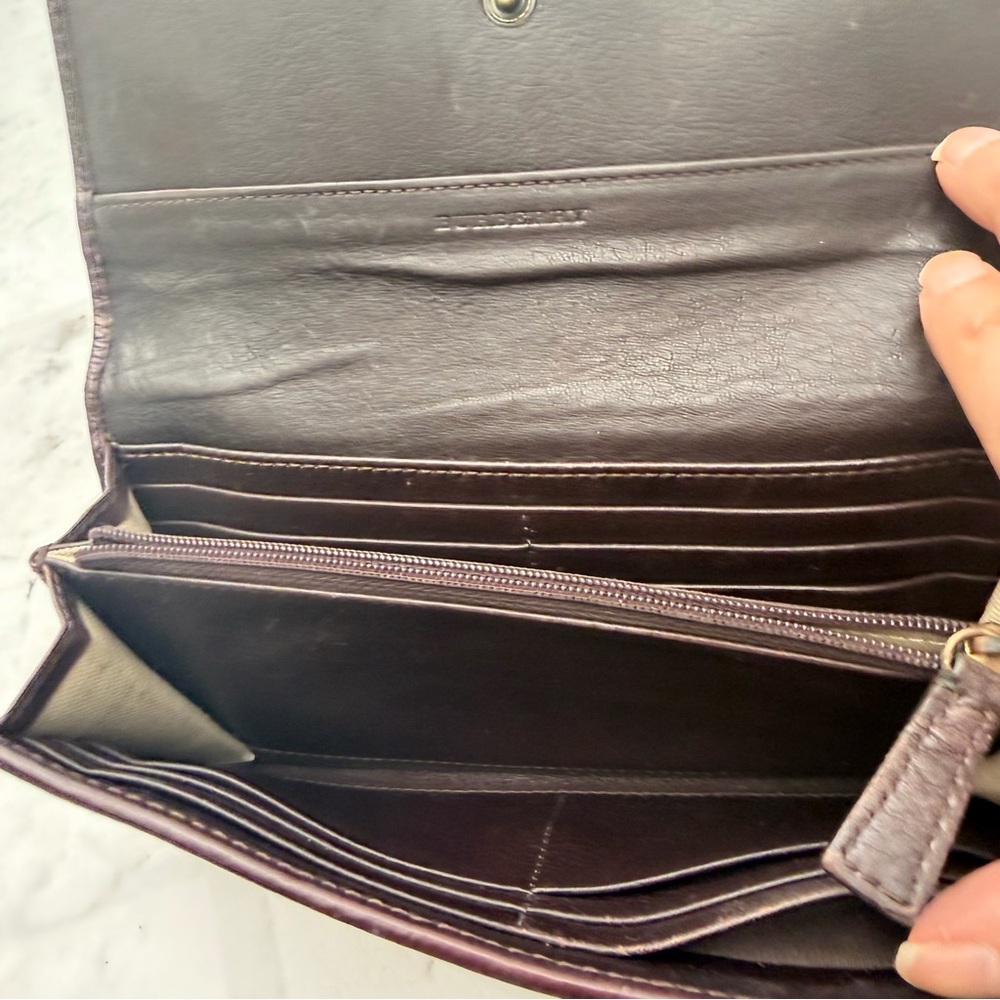 Burberry Nova Check Trifold Wallet - Picture 7 of 10